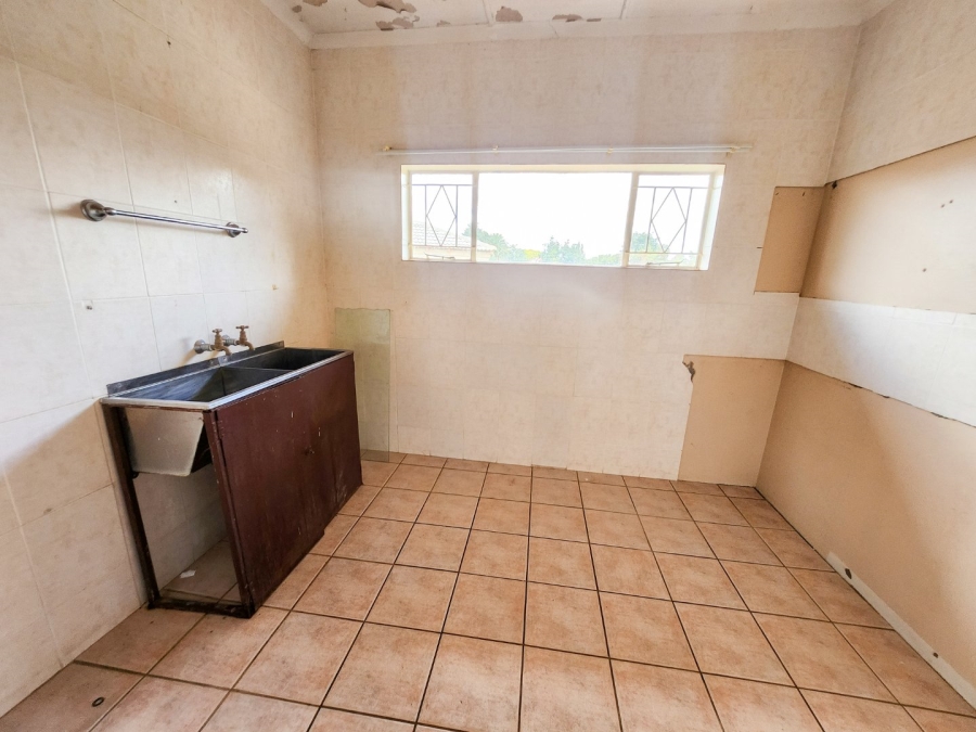 3 Bedroom Property for Sale in Hartbeesfontein North West